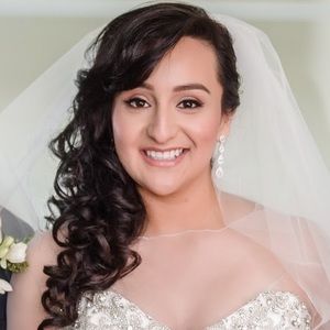 Meet your Posher, Roxana